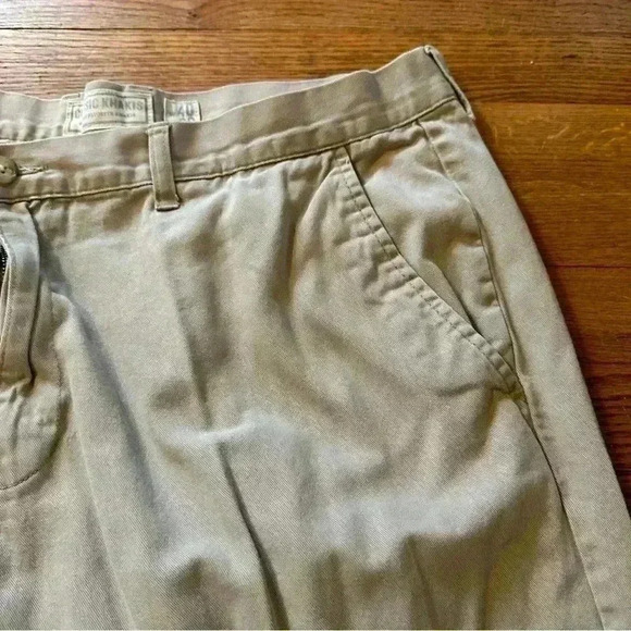 Old Navy Classic Khakis - Picture 2 of 6